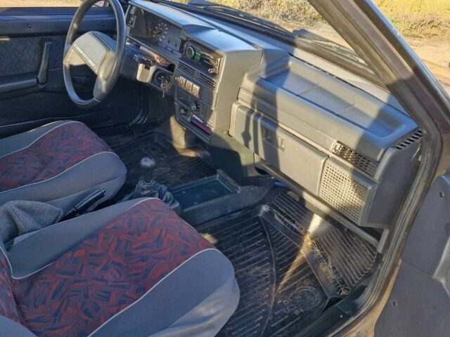 Сірий ВАЗ 21099, об'ємом двигуна 1.5 л та пробігом 24 тис. км за 3100 $, фото 4 на Automoto.ua