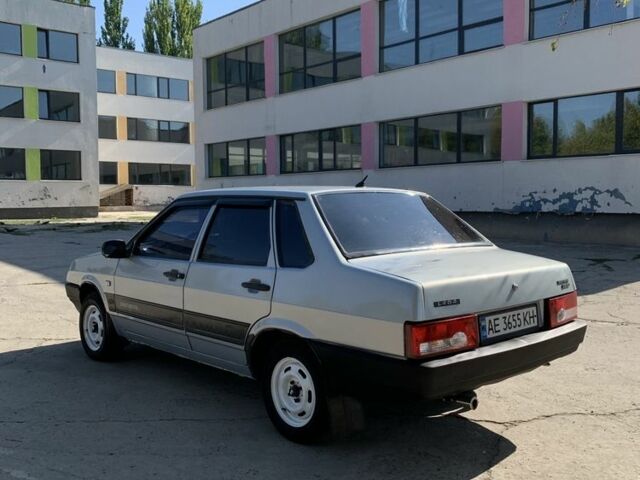 Серый ВАЗ 21099, объемом двигателя 1.5 л и пробегом 253 тыс. км за 2100 $, фото 2 на Automoto.ua