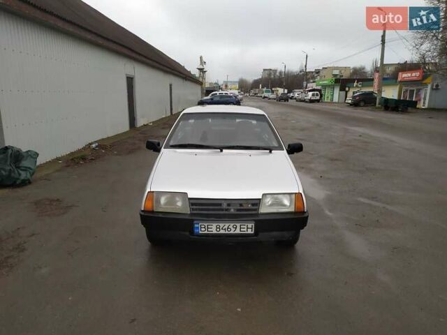 Серый ВАЗ 21099, объемом двигателя 1.5 л и пробегом 225 тыс. км за 2000 $, фото 1 на Automoto.ua