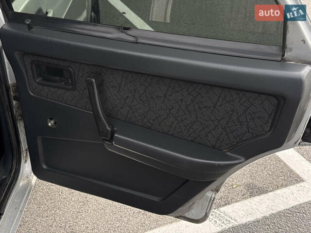 ВАЗ 21099 2005 в Днепре (Днепропетровске) на Automoto.ua Серый ВАЗ 21099, объемом двигателя 1.6 л и пробегом 140 тыс. км за 2500 $, фото 24 на Automoto.ua