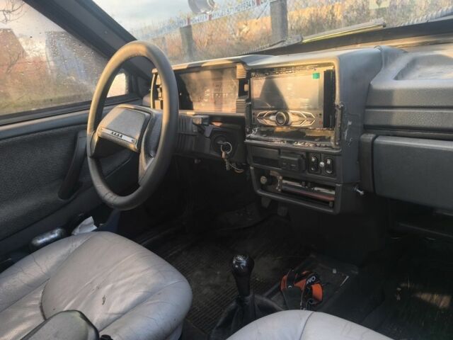 Серый ВАЗ 21099, объемом двигателя 1.5 л и пробегом 200 тыс. км за 1300 $, фото 5 на Automoto.ua