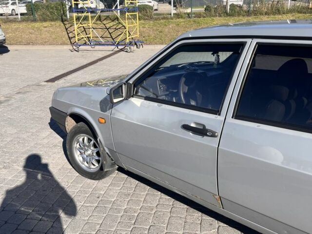 Серый ВАЗ 21099, объемом двигателя 1.5 л и пробегом 200 тыс. км за 1550 $, фото 4 на Automoto.ua