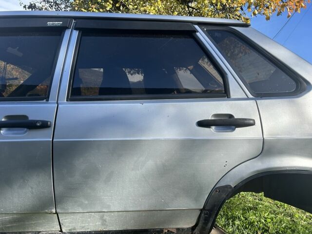 Серый ВАЗ 21099, объемом двигателя 1.5 л и пробегом 200 тыс. км за 240 $, фото 6 на Automoto.ua