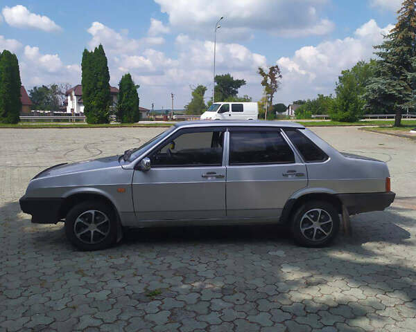 Серый ВАЗ 21099, объемом двигателя 1.5 л и пробегом 155 тыс. км за 1750 $, фото 5 на Automoto.ua