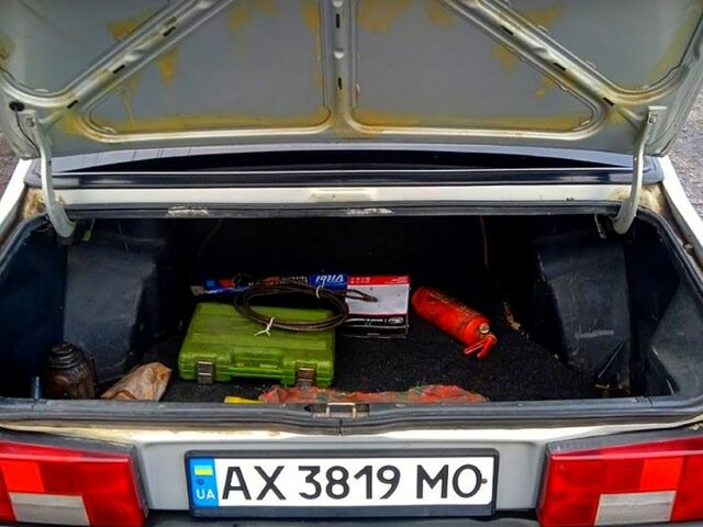 Сірий ВАЗ 21099, об'ємом двигуна 1.5 л та пробігом 155 тис. км за 1150 $, фото 8 на Automoto.ua
