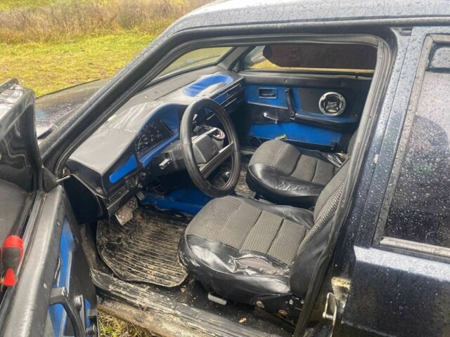 Серый ВАЗ 21099, объемом двигателя 0 л и пробегом 300 тыс. км за 350 $, фото 3 на Automoto.ua