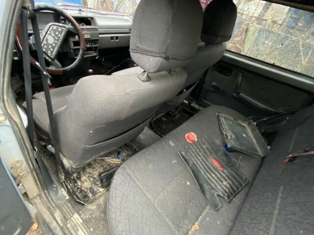 Сірий ВАЗ 21099, об'ємом двигуна 1.5 л та пробігом 180 тис. км за 800 $, фото 5 на Automoto.ua