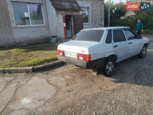Серый ВАЗ 21099, объемом двигателя 1.5 л и пробегом 164 тыс. км за 2000 $, фото 1 на Automoto.ua