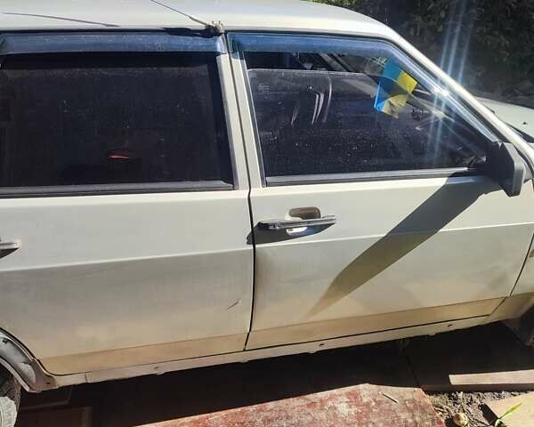 Сірий ВАЗ 21099, об'ємом двигуна 1.5 л та пробігом 125 тис. км за 1450 $, фото 3 на Automoto.ua