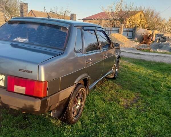 Сірий ВАЗ 21099, об'ємом двигуна 1.5 л та пробігом 200 тис. км за 2700 $, фото 4 на Automoto.ua