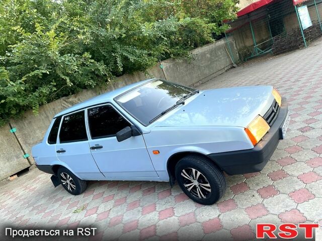 Серый ВАЗ 21099, объемом двигателя 1.5 л и пробегом 140 тыс. км за 1799 $, фото 5 на Automoto.ua