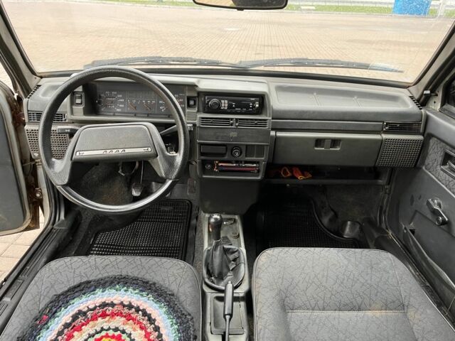 Сірий ВАЗ 21099, об'ємом двигуна 1.5 л та пробігом 190 тис. км за 1300 $, фото 14 на Automoto.ua