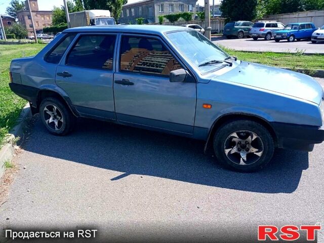 Серый ВАЗ 21099, объемом двигателя 1.5 л и пробегом 180 тыс. км за 1900 $, фото 2 на Automoto.ua