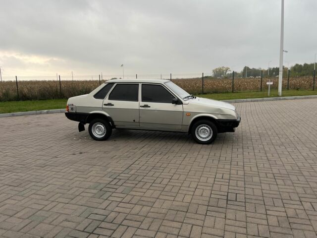 Сірий ВАЗ 21099, об'ємом двигуна 1.5 л та пробігом 190 тис. км за 1300 $, фото 3 на Automoto.ua