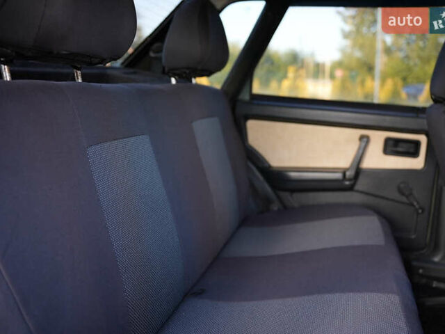 Серый ВАЗ 21099, объемом двигателя 1.46 л и пробегом 244 тыс. км за 1700 $, фото 9 на Automoto.ua