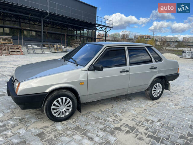 ВАЗ 21099 2006 в Тернополе на Automoto.ua Серый ВАЗ 21099, объемом двигателя 1.6 л и пробегом 200 тыс. км за 1750 $, фото 4 на Automoto.ua