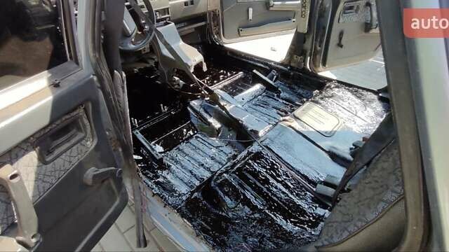 Серый ВАЗ 21099, объемом двигателя 1.5 л и пробегом 180 тыс. км за 1250 $, фото 5 на Automoto.ua