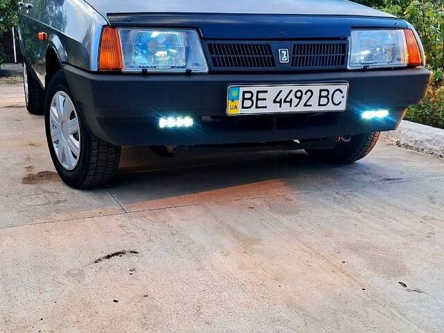 Серый ВАЗ 21099, объемом двигателя 1.5 л и пробегом 153 тыс. км за 2800 $, фото 6 на Automoto.ua