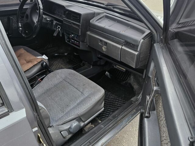 Сірий ВАЗ 21099, об'ємом двигуна 0 л та пробігом 260 тис. км за 1100 $, фото 4 на Automoto.ua