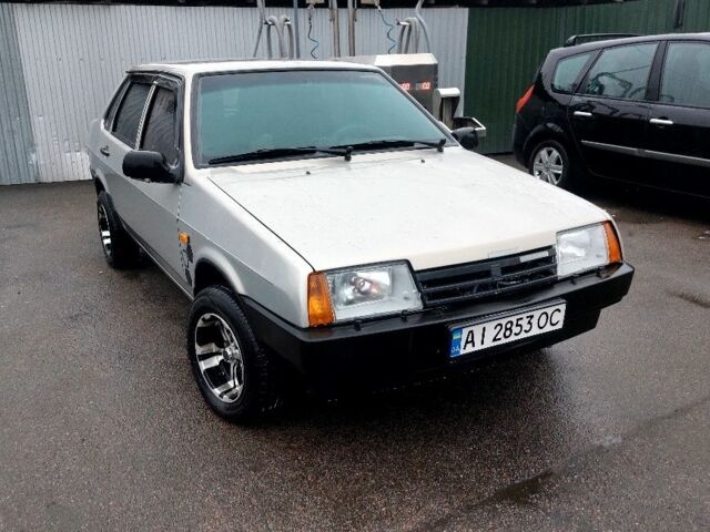 Серый ВАЗ 21099, объемом двигателя 1.5 л и пробегом 220 тыс. км за 1909 $, фото 3 на Automoto.ua