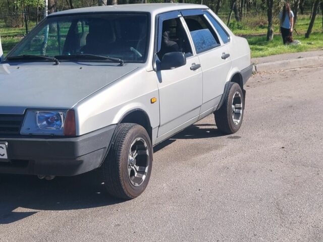 Сірий ВАЗ 21099, об'ємом двигуна 1.5 л та пробігом 199 тис. км за 1891 $, фото 5 на Automoto.ua