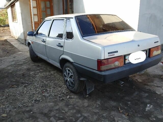 Сірий ВАЗ 21099, об'ємом двигуна 1.6 л та пробігом 50 тис. км за 1000 $, фото 1 на Automoto.ua