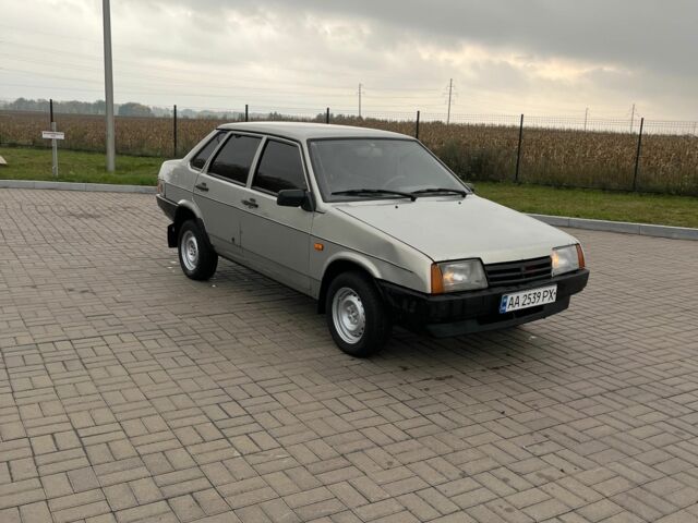 Сірий ВАЗ 21099, об'ємом двигуна 1.5 л та пробігом 190 тис. км за 1300 $, фото 2 на Automoto.ua