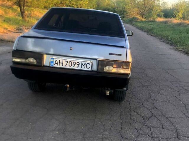 Серый ВАЗ 21099, объемом двигателя 1.5 л и пробегом 220 тыс. км за 900 $, фото 2 на Automoto.ua