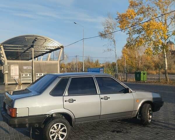 ВАЗ 21099 2006 в Днепре (Днепропетровске) на Automoto.ua Серый ВАЗ 21099, объемом двигателя 1.5 л и пробегом 189 тыс. км за 2200 $, фото 3 на Automoto.ua