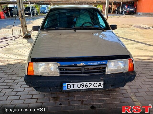 Серый ВАЗ 21099, объемом двигателя 1.5 л и пробегом 151 тыс. км за 2300 $, фото 5 на Automoto.ua