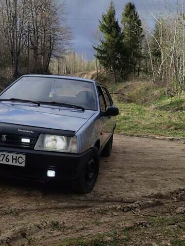 Серый ВАЗ 21099, объемом двигателя 1.5 л и пробегом 170 тыс. км за 1600 $, фото 3 на Automoto.ua