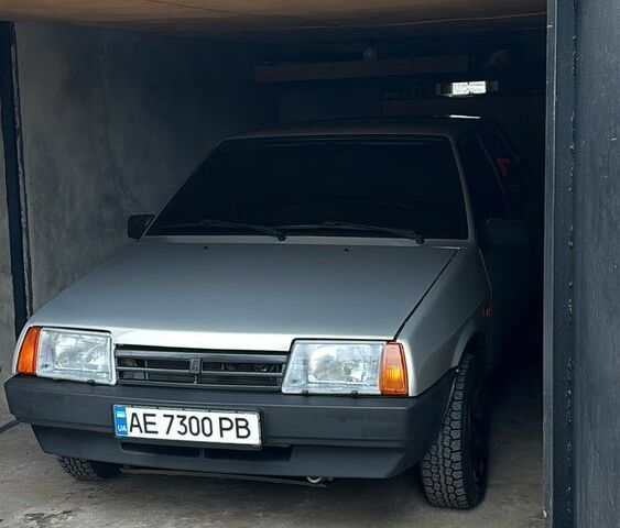 Серый ВАЗ 21099, объемом двигателя 1.5 л и пробегом 83 тыс. км за 3000 $, фото 4 на Automoto.ua