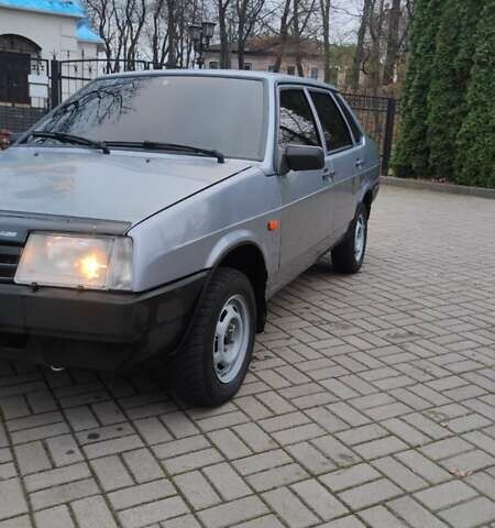 Серый ВАЗ 21099, объемом двигателя 1.5 л и пробегом 170 тыс. км за 1950 $, фото 5 на Automoto.ua
