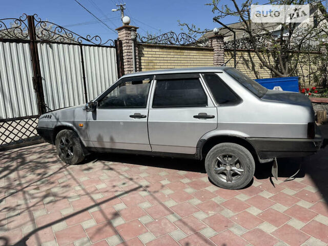 Сірий ВАЗ 21099, об'ємом двигуна 1.5 л та пробігом 205 тис. км за 1555 $, фото 4 на Automoto.ua