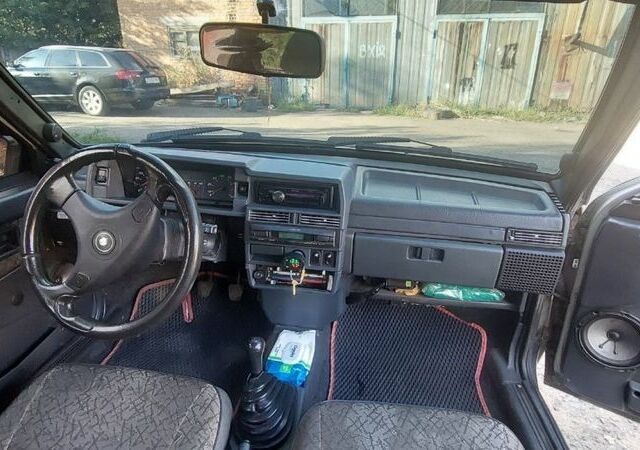 Сірий ВАЗ 21099, об'ємом двигуна 1.5 л та пробігом 200 тис. км за 1800 $, фото 2 на Automoto.ua