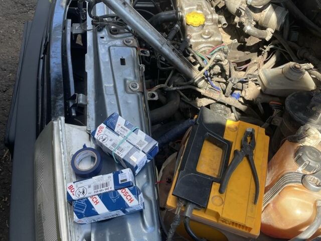 Серый ВАЗ 21099, объемом двигателя 1.5 л и пробегом 390 тыс. км за 1500 $, фото 7 на Automoto.ua