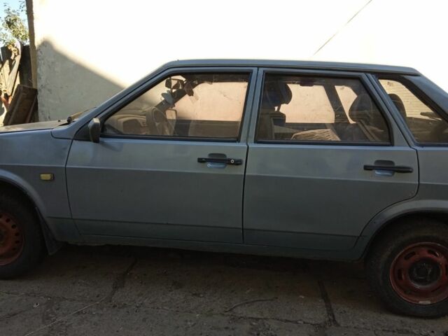 Серый ВАЗ 21099, объемом двигателя 0 л и пробегом 197 тыс. км за 1400 $, фото 2 на Automoto.ua