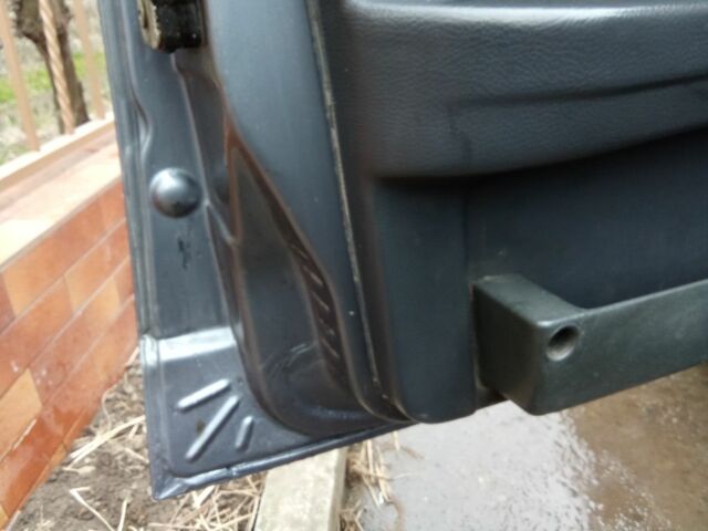 Серый ВАЗ 21099, объемом двигателя 1.5 л и пробегом 150 тыс. км за 2250 $, фото 13 на Automoto.ua