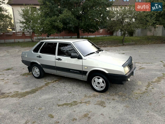 Серый ВАЗ 21099, объемом двигателя 1.5 л и пробегом 182 тыс. км за 1999 $, фото 7 на Automoto.ua