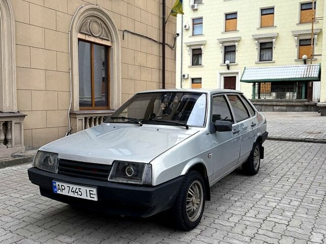 Серый ВАЗ 21099, объемом двигателя 1.5 л и пробегом 0 тыс. км за 1150 $, фото 2 на Automoto.ua