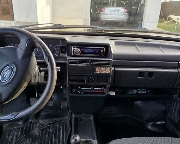 Серый ВАЗ 21099, объемом двигателя 1.5 л и пробегом 178 тыс. км за 2000 $, фото 6 на Automoto.ua