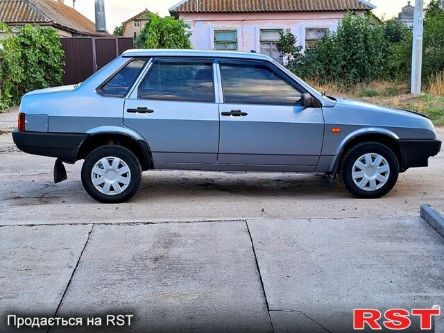 Серый ВАЗ 21099, объемом двигателя 1.5 л и пробегом 153 тыс. км за 2800 $, фото 3 на Automoto.ua