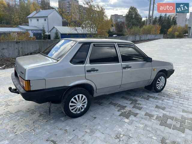 ВАЗ 21099 2006 в Тернополе на Automoto.ua Серый ВАЗ 21099, объемом двигателя 1.6 л и пробегом 200 тыс. км за 1750 $, фото 12 на Automoto.ua