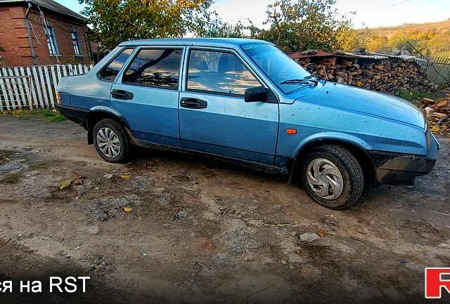 Серый ВАЗ 21099, объемом двигателя 1.5 л и пробегом 150 тыс. км за 1200 $, фото 2 на Automoto.ua