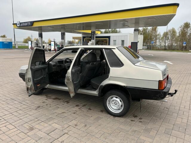 Сірий ВАЗ 21099, об'ємом двигуна 1.5 л та пробігом 190 тис. км за 1300 $, фото 10 на Automoto.ua