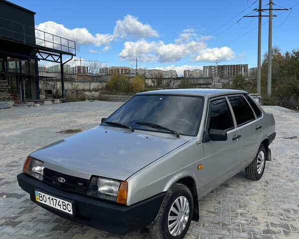 ВАЗ 21099 2006 в Тернополе на Automoto.ua Серый ВАЗ 21099, объемом двигателя 1.6 л и пробегом 200 тыс. км за 1750 $, фото 1 на Automoto.ua