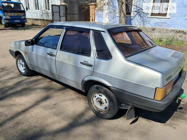 Сірий ВАЗ 21099, об'ємом двигуна 1.5 л та пробігом 264 тис. км за 1500 $, фото 6 на Automoto.ua