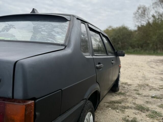 Сірий ВАЗ 21099, об'ємом двигуна 1.5 л та пробігом 230 тис. км за 1200 $, фото 3 на Automoto.ua