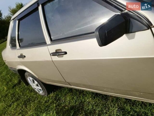 Серый ВАЗ 21099, объемом двигателя 1.5 л и пробегом 197 тыс. км за 1700 $, фото 1 на Automoto.ua