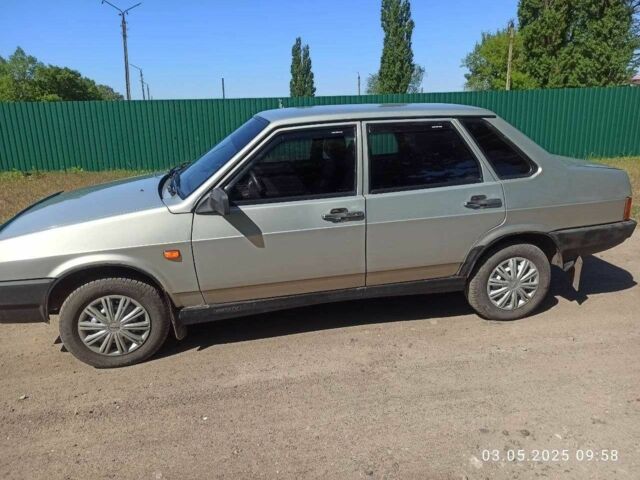 Серый ВАЗ 21099, объемом двигателя 1.5 л и пробегом 147 тыс. км за 1900 $, фото 2 на Automoto.ua